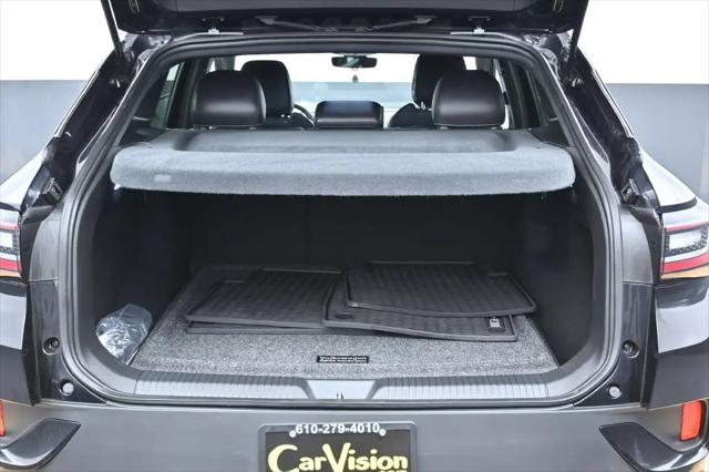 2025 Volkswagen ID.4 AWD Pro