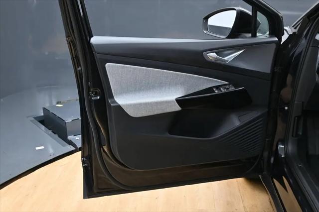 2025 Volkswagen ID.4 AWD Pro