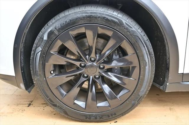 2021 Tesla Model X Long Range Plus Dual Motor All-Wheel Drive