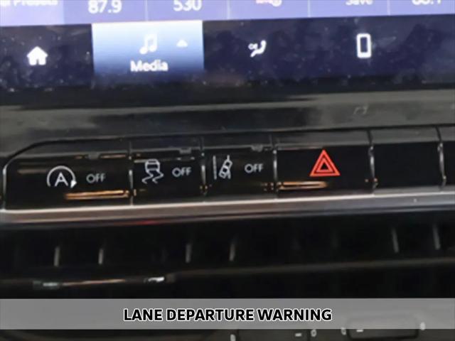 2023 Jeep Compass Latitude Lux FWD