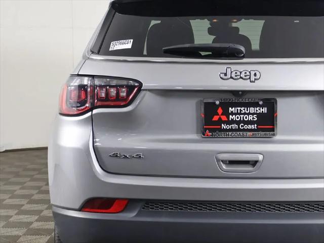 2023 Jeep Compass Latitude Lux FWD