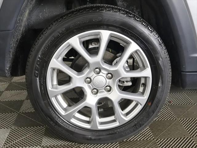 2023 Jeep Compass Latitude Lux FWD
