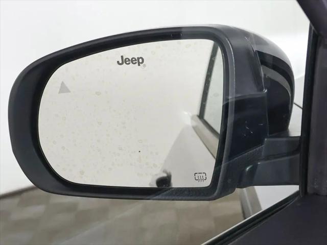 2023 Jeep Compass Latitude Lux FWD