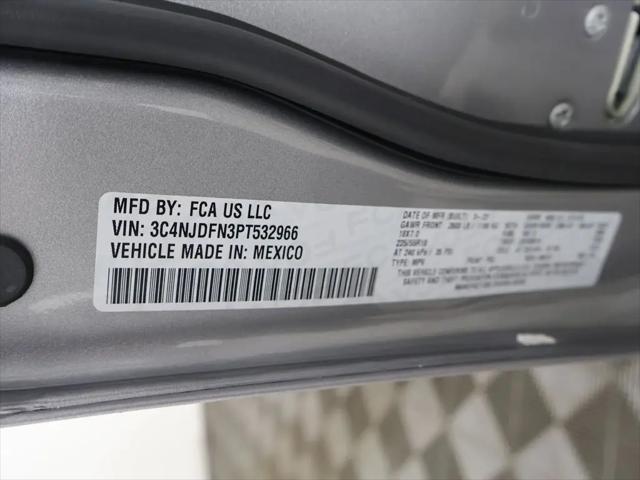 2023 Jeep Compass Latitude Lux FWD