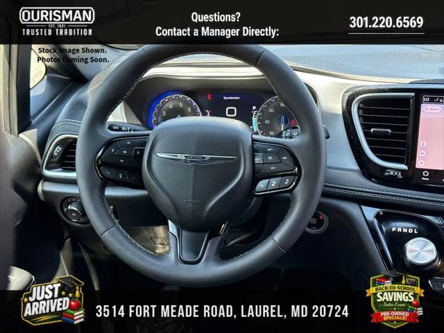 2025 Chrysler Pacifica Limited