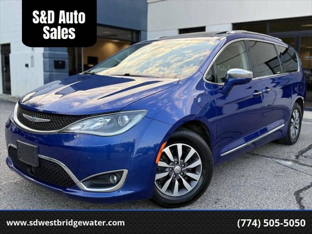2020 Chrysler Pacifica Hybrid Limited for sale in West Bridgewater, MA
