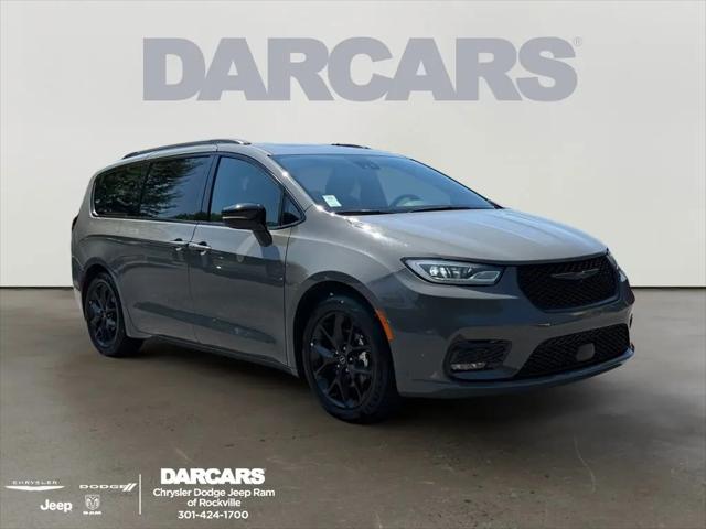 2025 Chrysler Pacifica Limited for sale in Rockville, MD