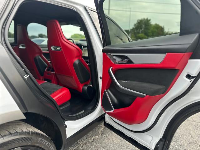 2021 Jaguar F-PACE SVR P550 AWD Automatic