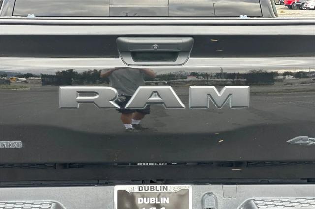 2025 Ram 1500 Big Horn Crew Cab 4x4 57 Box