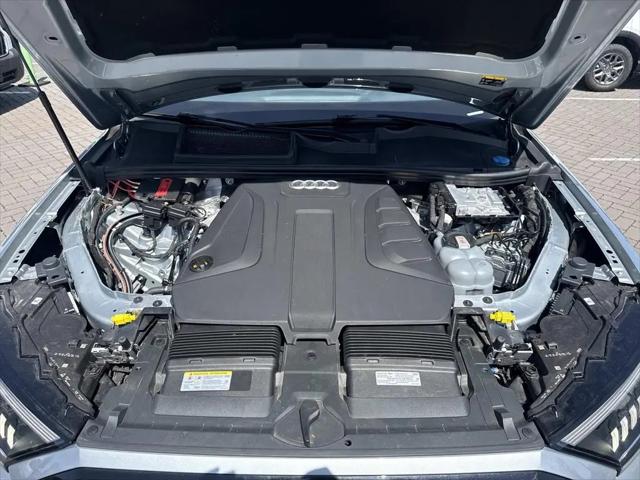 2023 Audi Q7 Premium Plus 45 TFSI quattro Tiptronic