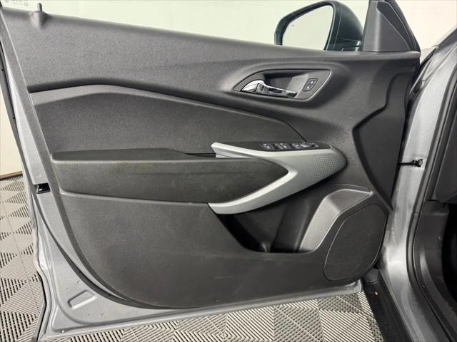 2026 Chevrolet Trax FWD LS