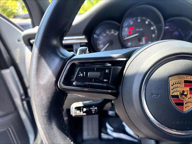 2023 Porsche Macan Macan