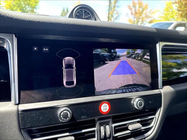 2023 Porsche Macan Macan