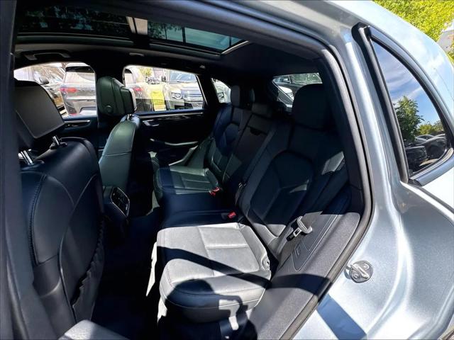 2023 Porsche Macan Macan
