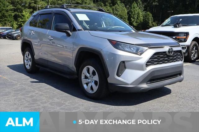 2020 Toyota RAV4 LE