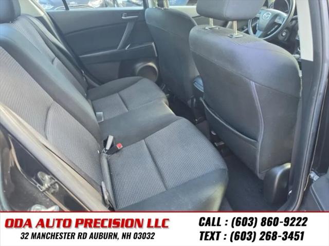 2013 Mazda Mazda3 i Sport