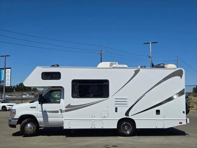 2018 Ford E-350 Cutaway E-350