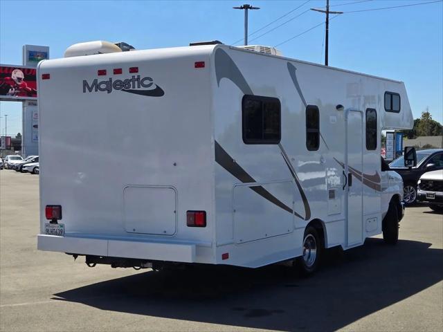 2018 Ford E-350 Cutaway E-350