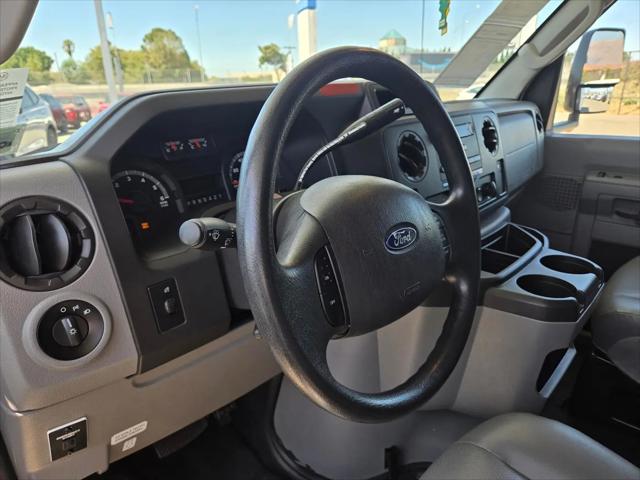 2018 Ford E-350 Cutaway E-350