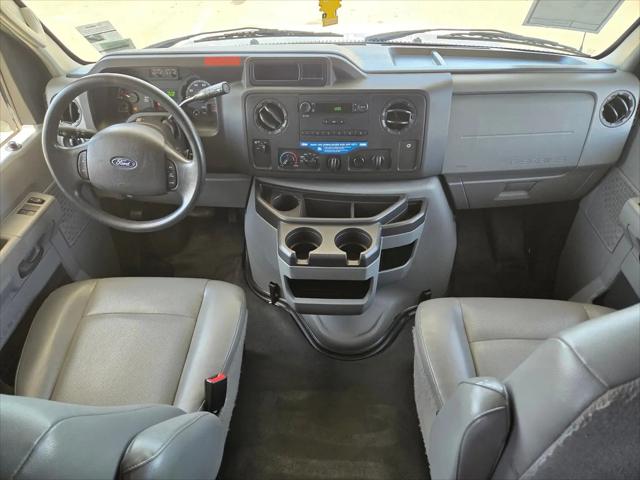 2018 Ford E-350 Cutaway E-350