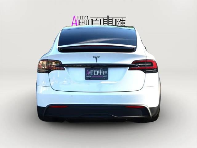 2023 Tesla Model X Standard Range
