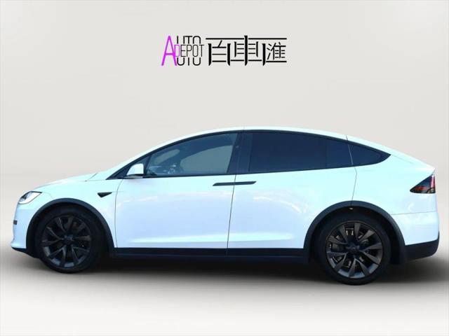 2023 Tesla Model X Standard Range