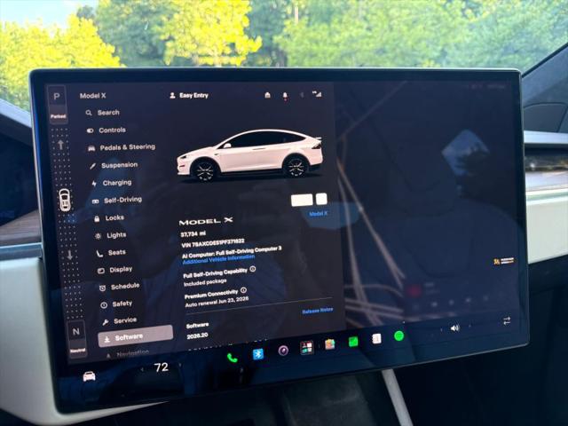 2023 Tesla Model X Standard Range
