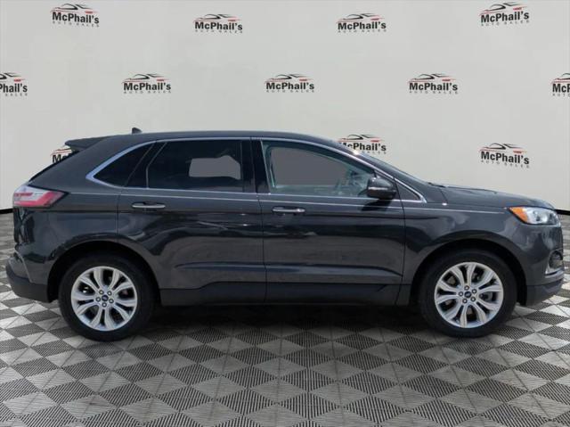 2021 Ford Edge Titanium