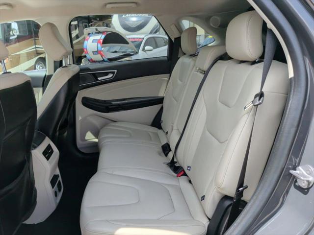 2021 Ford Edge Titanium