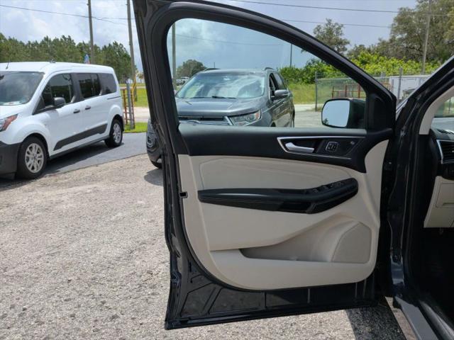 2021 Ford Edge Titanium