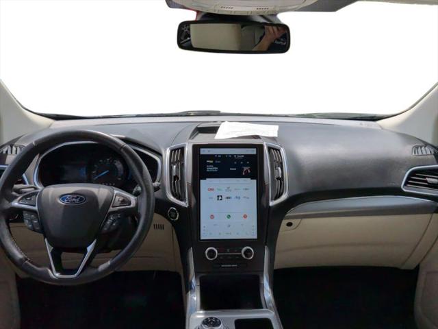 2021 Ford Edge Titanium
