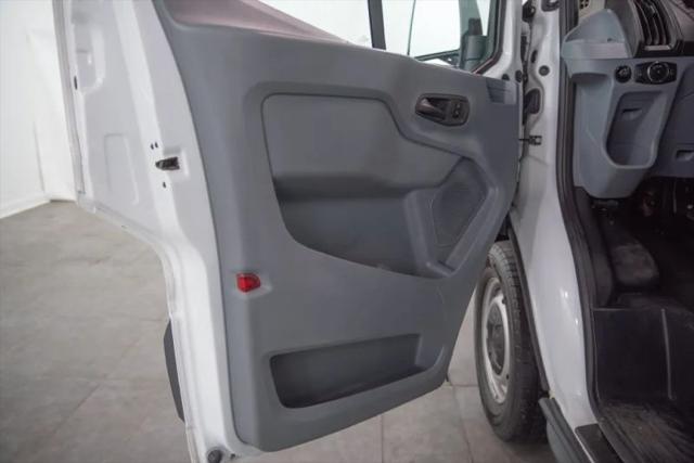 2018 Ford Transit w/60/40 Side Door w/LWB