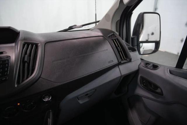 2018 Ford Transit w/60/40 Side Door w/LWB