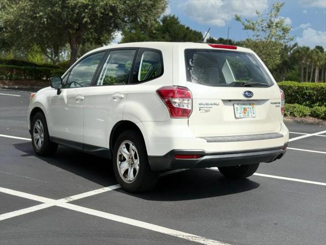 2015 Subaru Forester 2.5i