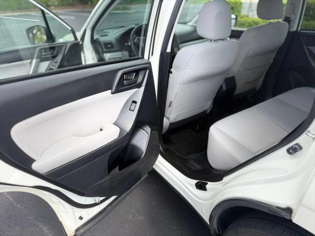 2015 Subaru Forester 2.5i