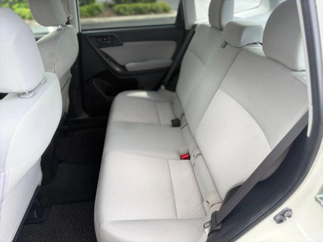 2015 Subaru Forester 2.5i