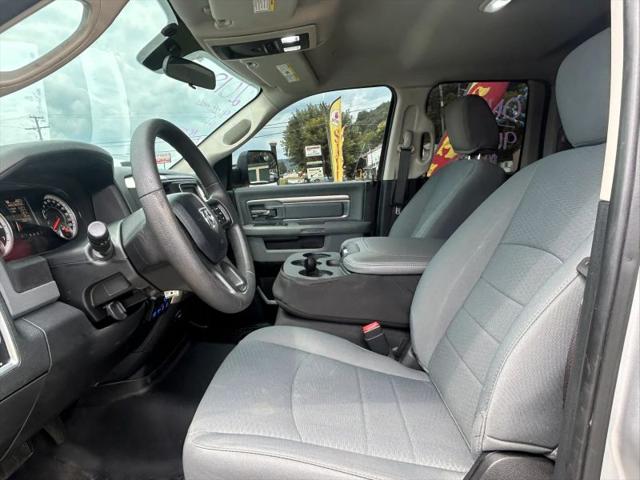 2018 Ram 1500 SLT Quad Cab 4x4 64 Box