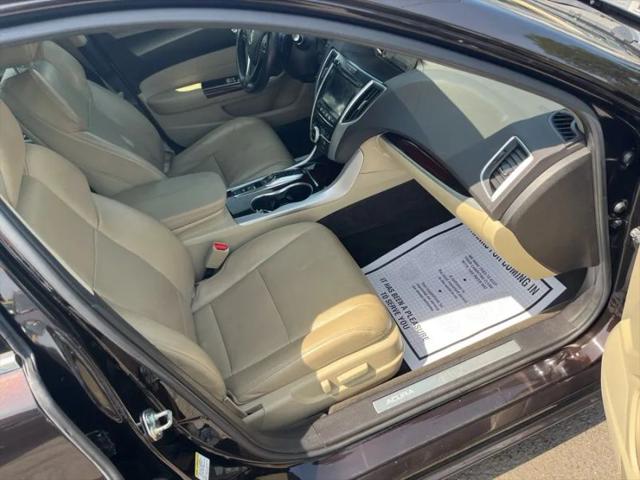 2017 Acura TLX w/Advance Package