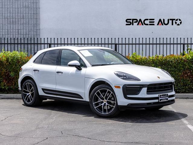2022 Porsche Macan Base for sale in Azusa, CA