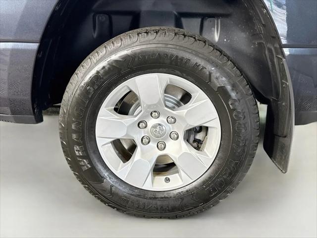 2020 Ram 1500 Big Horn Quad Cab 4x4 64 Box