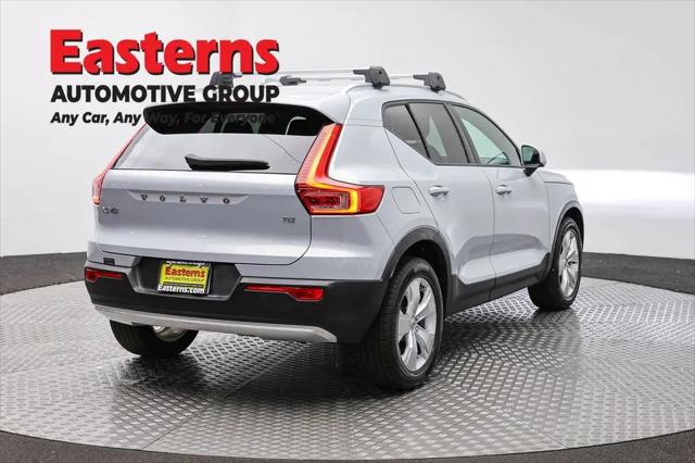 2021 Volvo XC40 T4 Momentum