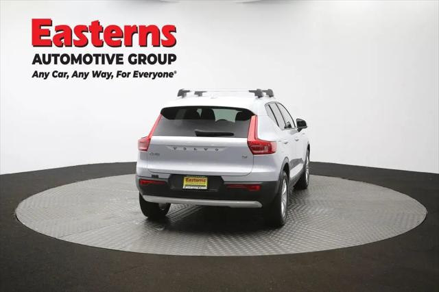 2021 Volvo XC40 T4 Momentum