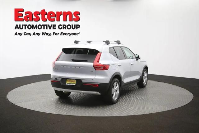 2021 Volvo XC40 T4 Momentum