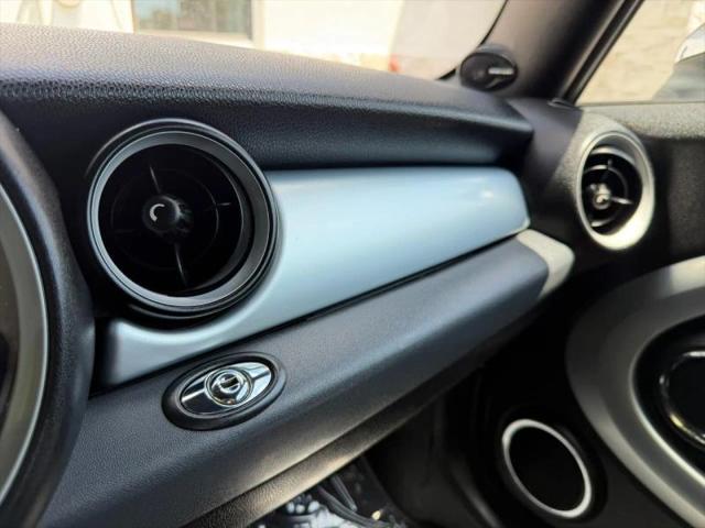 2012 MINI Cooper Cooper