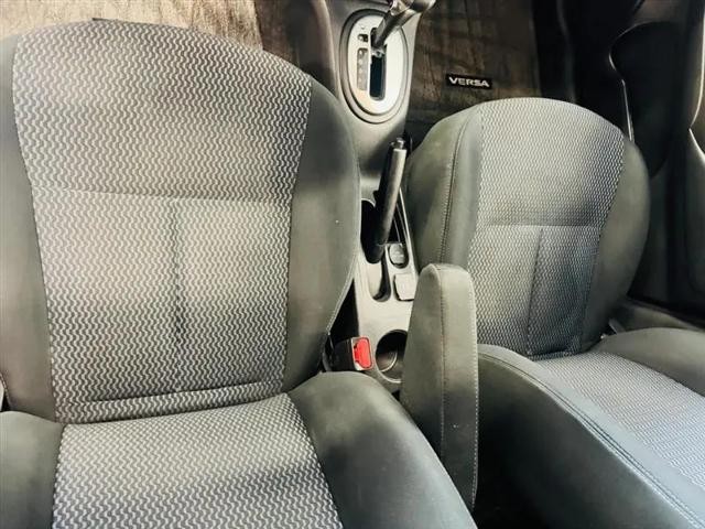 2015 Nissan Versa Note SV