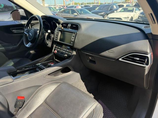 2018 Jaguar F-PACE 25t Prestige