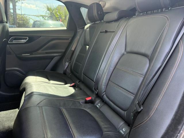 2018 Jaguar F-PACE 25t Prestige