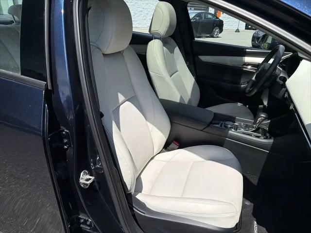 2023 Mazda Mazda3 2.5 S Premium