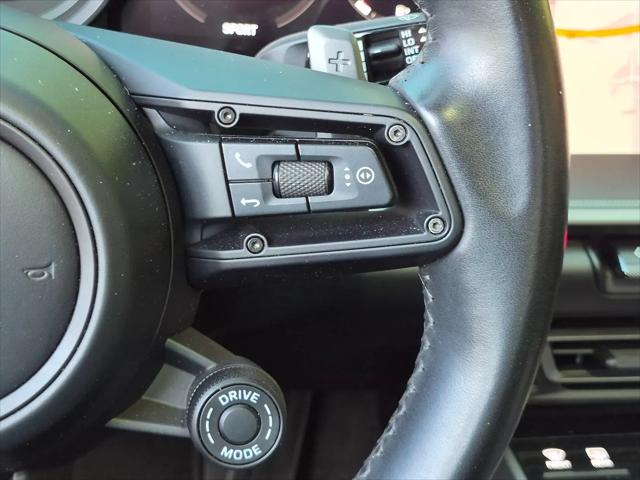 2021 Porsche 911 Carrera