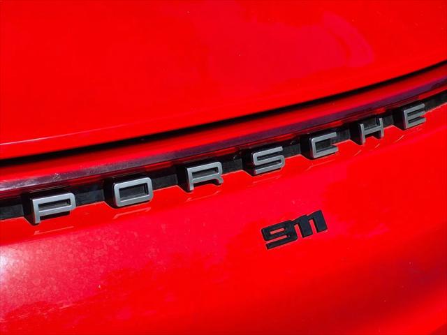 2021 Porsche 911 Carrera